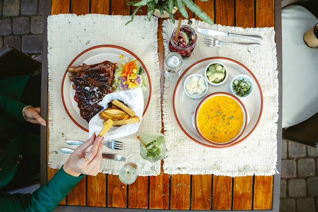 Opinii despre La Placita în Cuenca - Gastronomía y hostelería