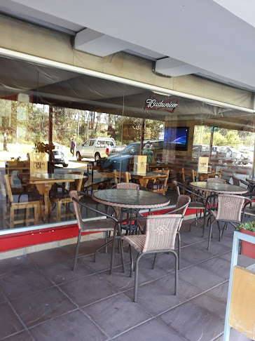 PIZZA SA RIVER MALL - Quito