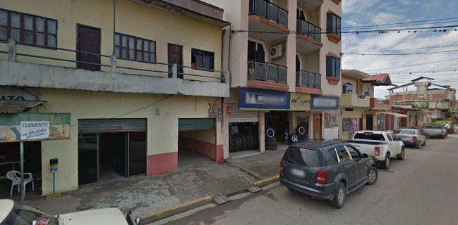 La Esquinita Café Bar