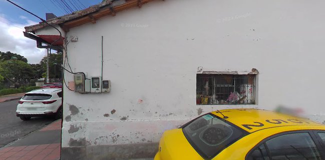 Hamburguesas, Salchipapas Y Pizzas Del Paraue De Alangasi