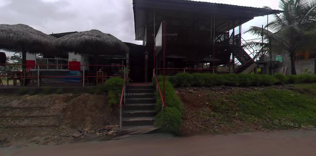 Opinii despre Zona Refrescante în Nueva Loja - Gastronomía y hostelería