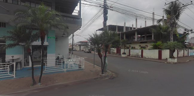 La Casa De La Corvina Mariscos & Grill Milagro