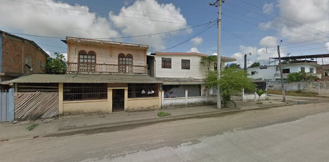 Casa Comercial Loor