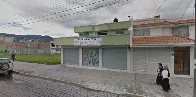 Tilapias al Paso - Av. Atahualpa, Otavalo