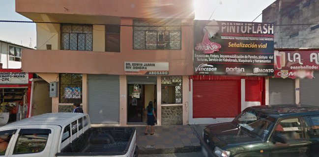 RESTAURANTE CARNÍVOROS//GRILL AND LOUNGE