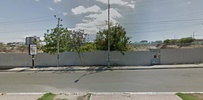 Ch Farina Mall Del Pacífico