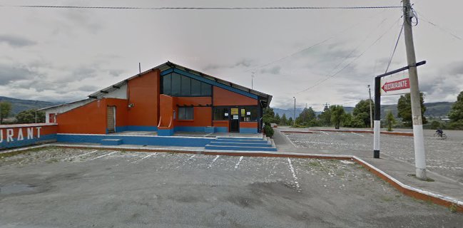 Paradero Los Sauces / Bolívar - Carchi